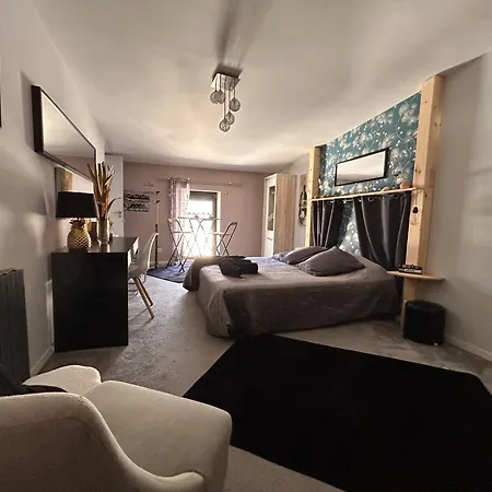 Le Magnolia Bed & Breakfast